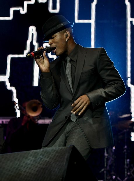 Ne-yo on stage at the Jingle Bell Ball