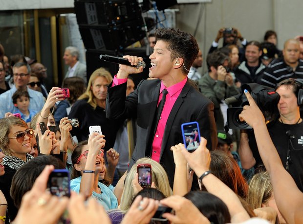 Bruno Mars on NBC