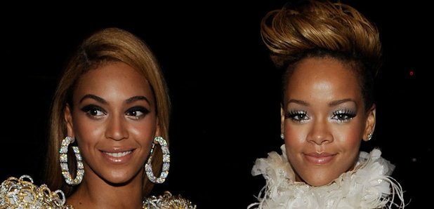 Beyonce Knowles (L) and Rihanna (R) backstage duri