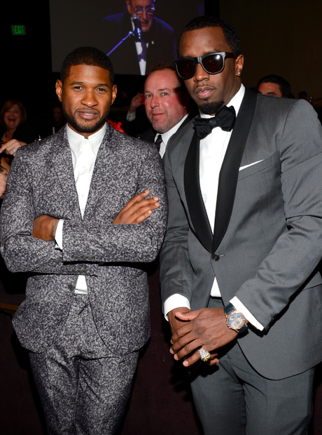 usher and p.diddy get photobombed