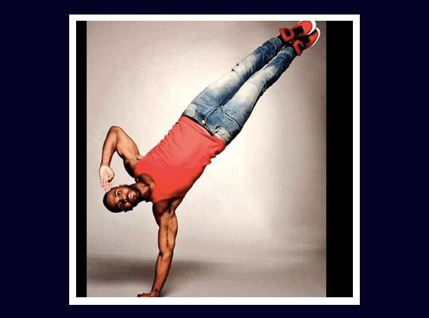 Jason Derulo standing upside down