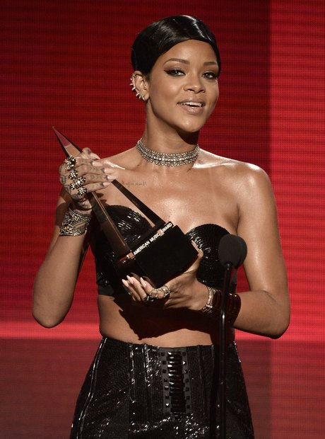 Rihanna American Music Awards 2013