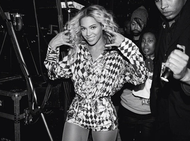 Beyonce backstage instagram