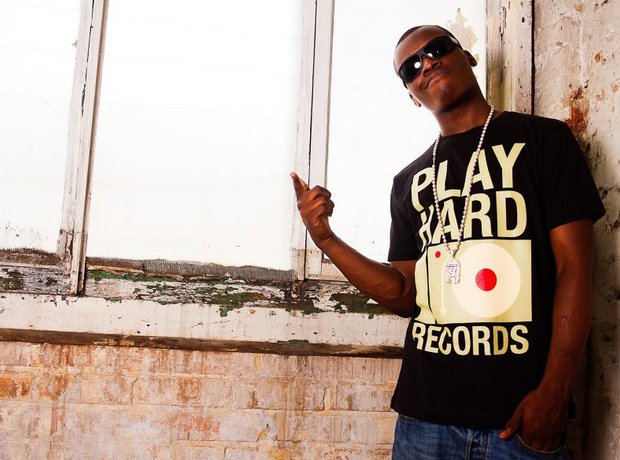 Sneakbo