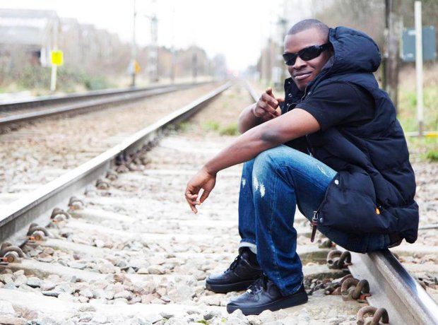 Sneakbo