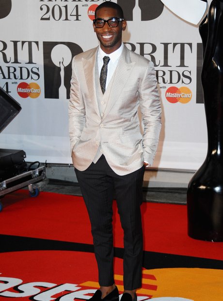 Tinie Tempah BRIT Awards Red Carpet 2014