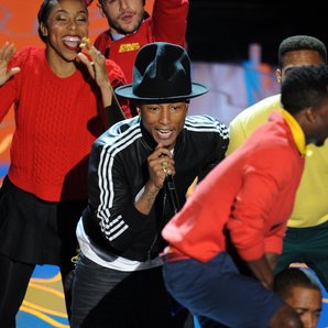 Pharrell Williams performs at the Oscars 2014