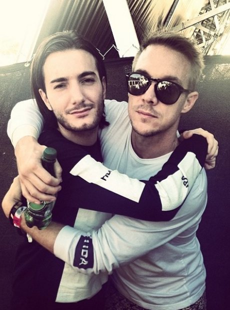 Alesso and Diplo hugging