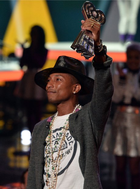Pharrell iheartradio awards