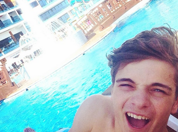 Martin Garrix swimming pool selfie