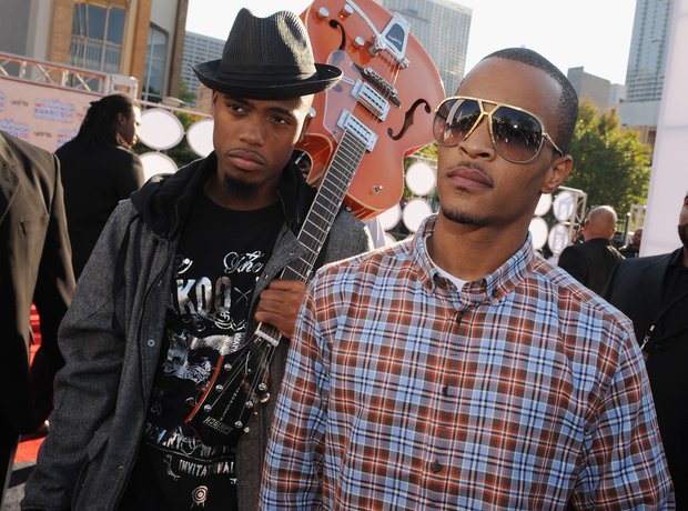 T.I B.O.B