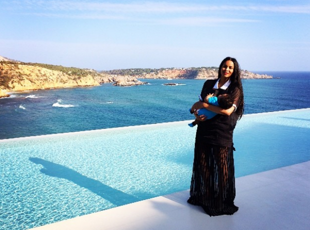 Ciara baby Future in Ibiza