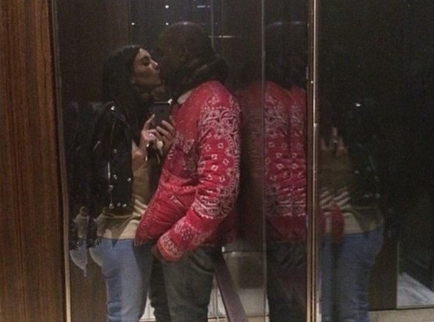 Kim Kardashian And Kanye West Kissing in a lift