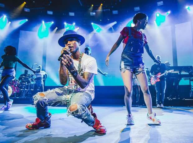 Pharrell iTunes Festival 2014