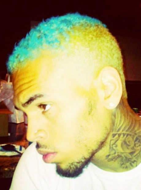 Chris Brown Blue hair 