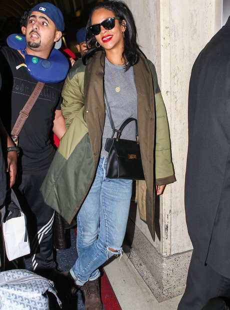 Rihanna Airport 