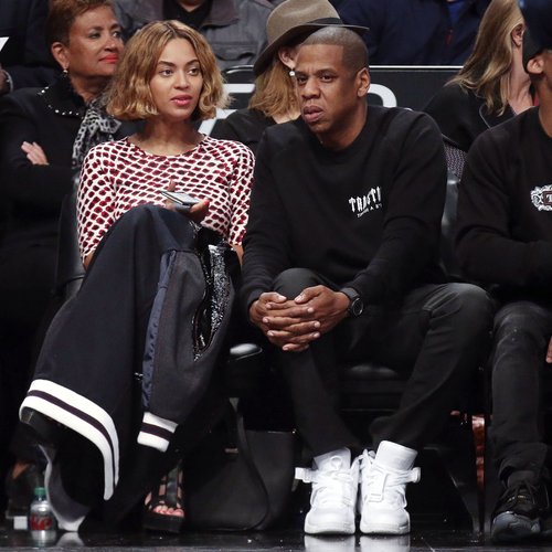 Beyonce and Jay Z  Basketball 
