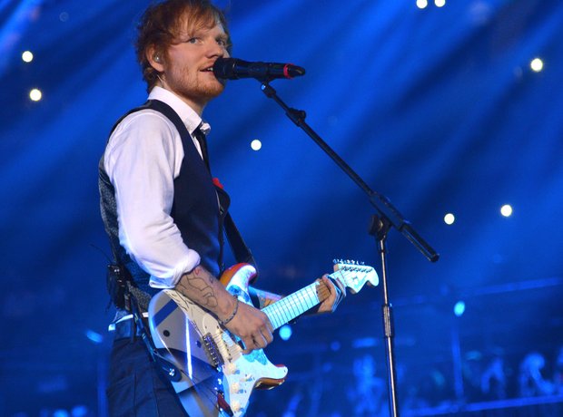 Ed Sheeran MTV EMAs 2014 Live