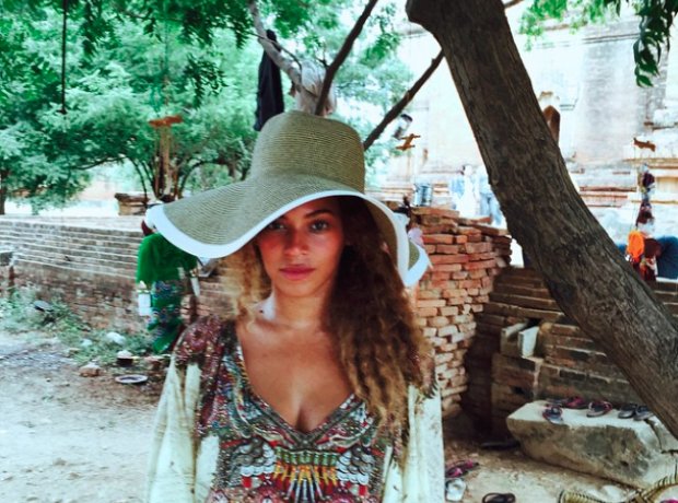 Beyonce on holiday wearing a Kaftan in Cambodia