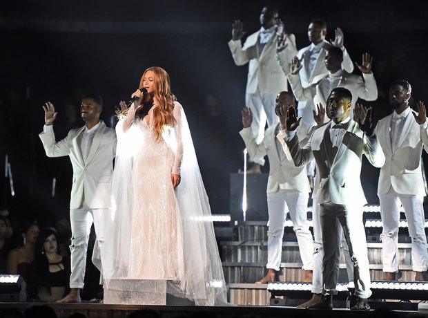 Beyonce performs at the Grammy awards