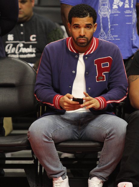 Drake attends Basket Ball Game 
