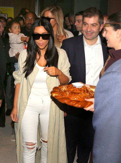 Kim Kardashian Eating Bread