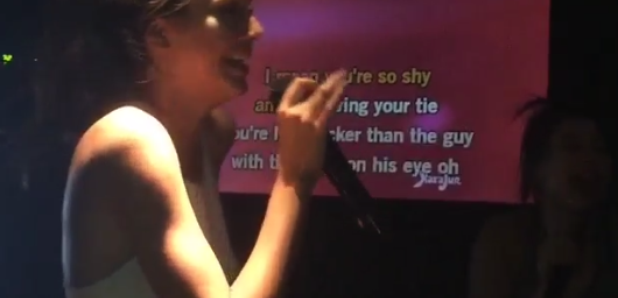 Kendall Jenner karaoke 