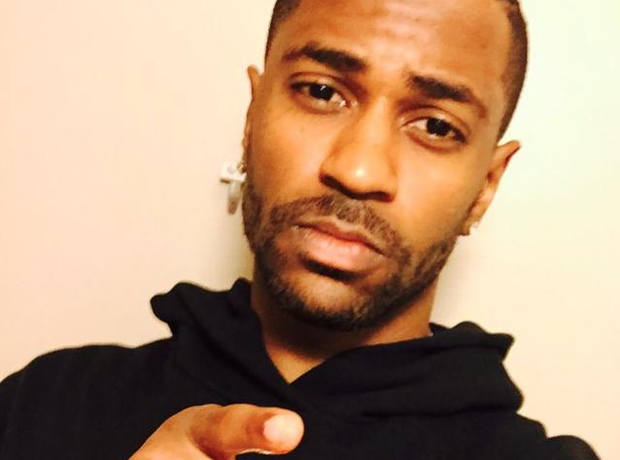 Big Sean selfie