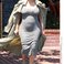 Image 4: Kim Kardashian shows off baby bump 