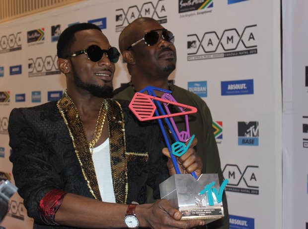 MTV MAMAs 2015