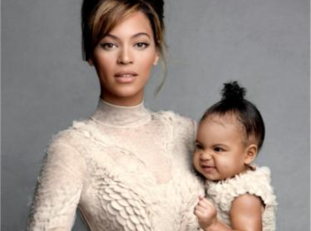Beyonce standing with Blue Ivy
