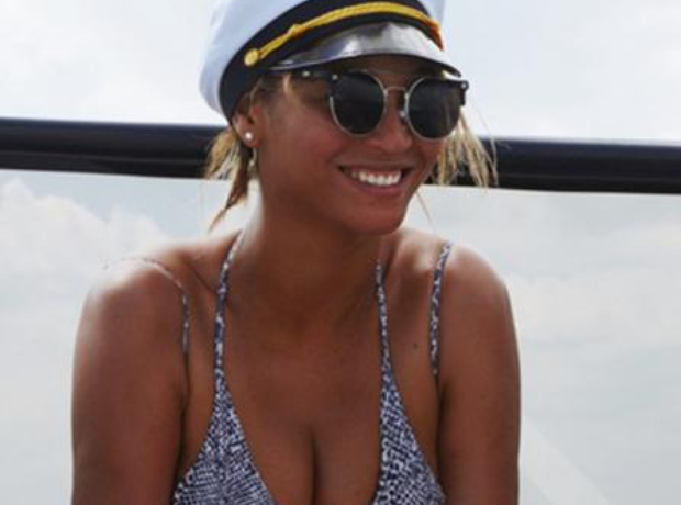 Beyonce holiday photos
