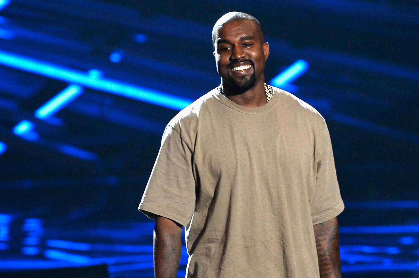 Kanye West live on stage at the MTV VMAs 2015