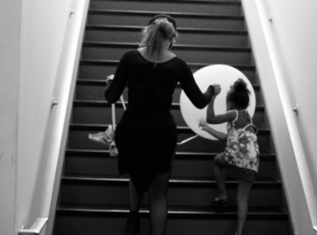 Beyonce Blue Ivy Walking Stairs