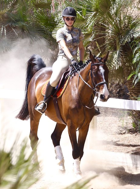 Iggy Azalea horse riding
