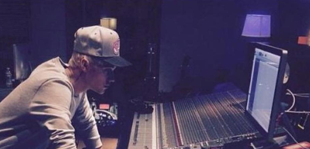 Justin Bieber in the studio 