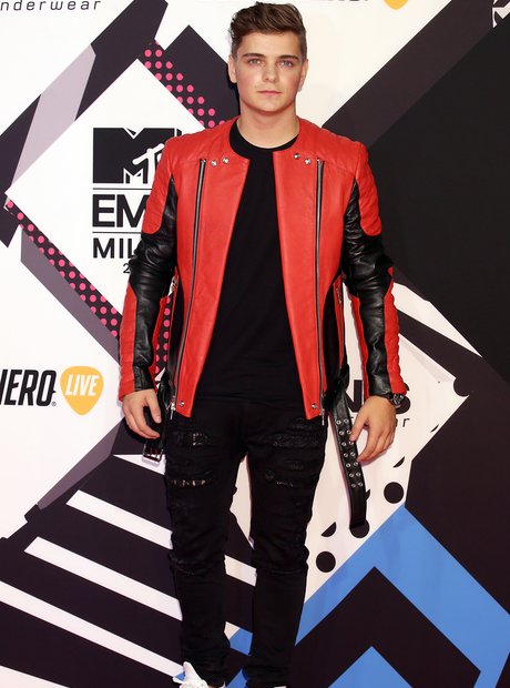 Martin Garrix MTV EMA's 2015 Red Carpet