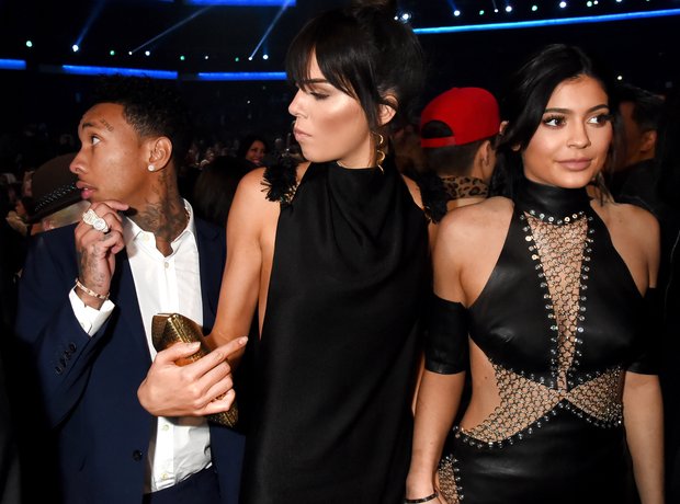 Kendall, Kylie Jenner American Music Awards 2015