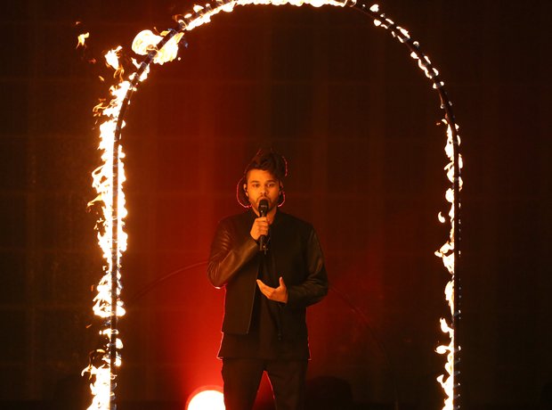 The Weeknd American Music Awards 2015