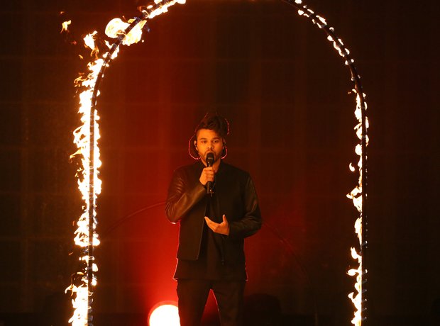 The Weeknd American Music Awards 2015
