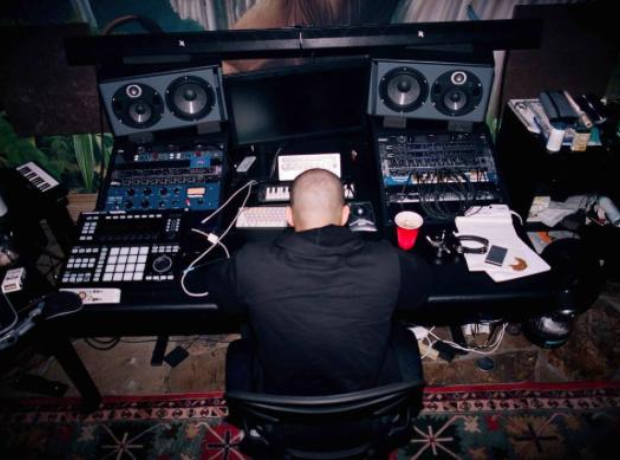 Drake Studio
