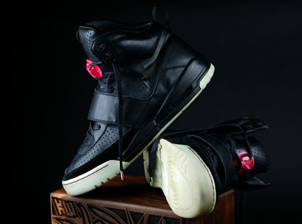 Nike Air Yeezy