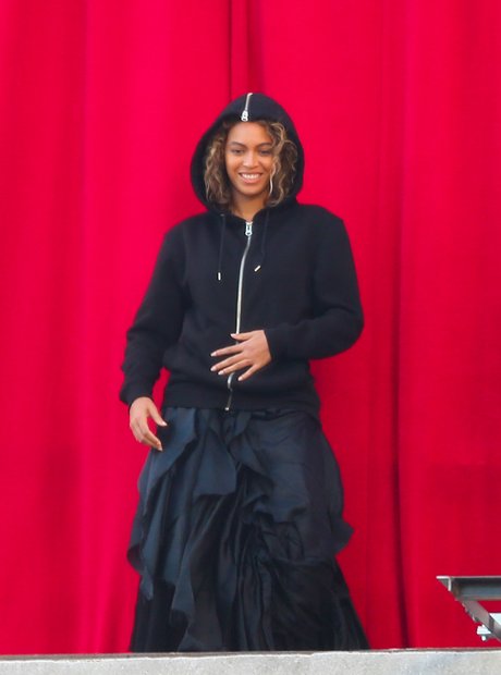 Beyonce rehearsing music video pregnancy rumours