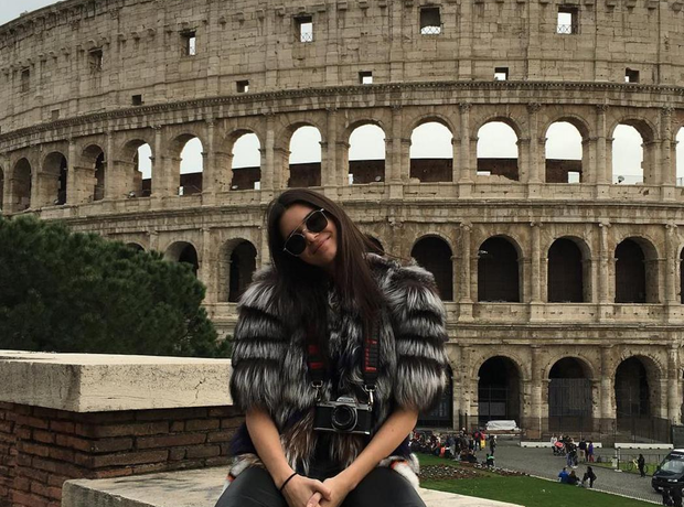 Kendall Jenner outside the Rome coliseum 