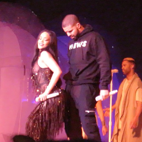 Rihanna and Drake dancing