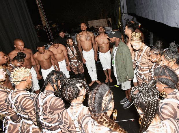 Beyonce dancers backstage