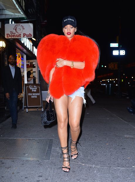 Rihanna wears heart shaped cape