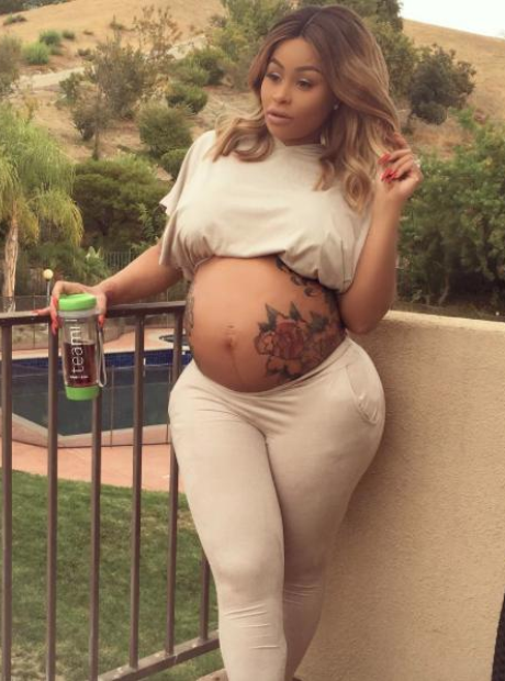 Black Chyna Baby Bump
