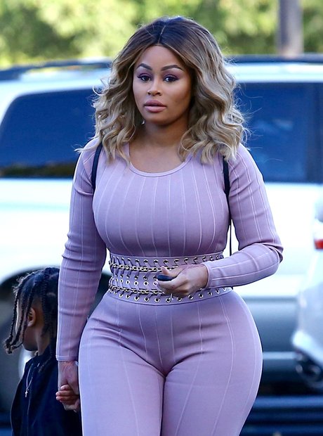 Blac Chyna shows off impressive post baby weight l