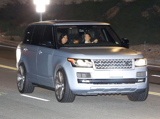 Kim Kardashian spotted driving with her wedding ri